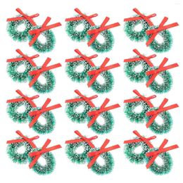 Decorative Flowers 24 Pcs Christmas Wreath Hanging Garland Ornament Outdoor Wreaths Front Home Decor Decoration Mini Props Party Year The