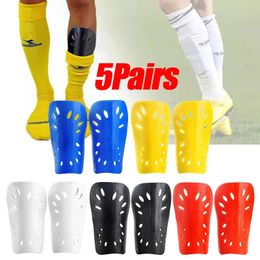 Football Shields Soccer Shin Guards Kits for Man 1-5pair Protective Gear Breathable Plastic Safety Shin Pads 240322