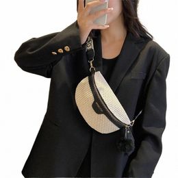 summer Straw Women Waist Bag Casual Waist Belt Bags Fanny Pack Brand Designer Banana Chest Pack Fi Crossbody Bag 52DH#