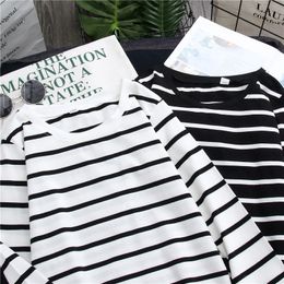 Women White And Black Loose Round Collar Stripes Print Loose Long Sleeve Casual Simple Wild Striped T-shirt