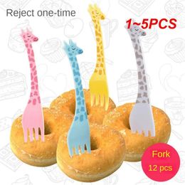 Forks 1-5PCS Cartoon Fruit Fork Environmental Protection Small Party Decoration Cake Children's Grade Easy To Clean