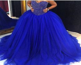 2020 New Cheap Royal Blue Puffy Tulle Ball Gown Wedding Dresses Bridal Gowns Sweetheart Crystal Beaded Plus Size Quinceanera Dress3208179