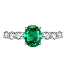 Cluster Rings The S925silver Green2- High Carbon Diamond Has A Niche Designhat Is Aesthetically Pleasing Fashionable And Versatile