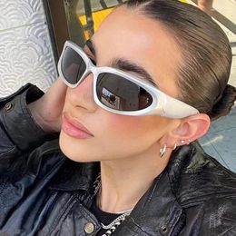 Sunglasses Y2K Punk Style Wrap Futuristic Oval Sports Sun Glasses 2024 Trendy Fashion Shades Vintage Goggle Eyewear Unisex