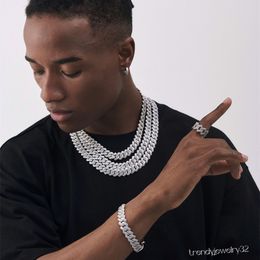 Iced Out Sterling Silber Herrenketten Halskette Diamant Vvs1 Zweireihige kubanische Gliederkette mit Moissanit
