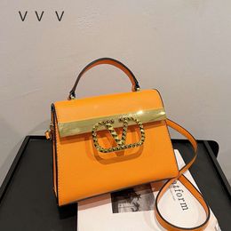 Clutch Bag 70% Fashion Designer Baobao Womens New Small and Luxury Style Single Shoulder Bag Trendy Versatile Handheld Crossbody Bag