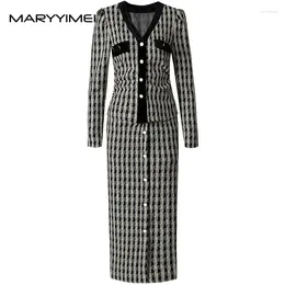 Work Dresses MARYYIMEI Fashion Women's 2024 Spring Elegant V-Neck Single-Breasted Plaid Tweed Top Split Hip Wrap Half Skirt 2-Piece Set