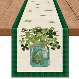 Table Cloth Linen Runner St. Patricks Day Irish Festival Runners Lucky Flag For Dinner Party Supplies