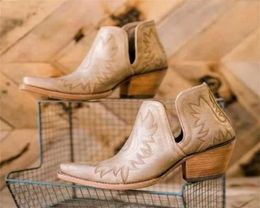 Stivali da cowboy western a punta con tacco spesso alla caviglia in pelle PU autunno donna sono alla moda e versatili ZQ0502 2110211033242
