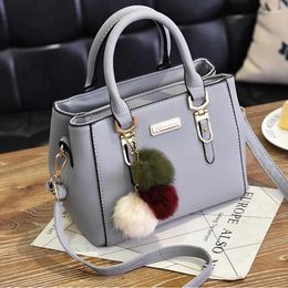 Bag Women Leather Bags Handbags Famous Brands Fashion With Fur Ball Tote Shoulder Ladies Large Bolsos Mujer