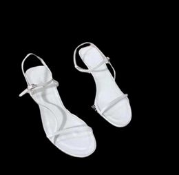 Summer WoNEW coveting designer sandals women Summer Bare leather sandals slender straps soft leather Office Dress shoes P8345526