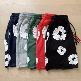 mens short Big Size Designer Puff Cotton Shorts Men designer Denim woman Tears Pant Fashion Streetwear Pants Mens Holiday Beach Multicolor Sweatpants Clothing