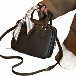 luxury Designer Genuine Leather Women's Bag Bowling Handbag Fi High-end Commuter Cross-body Bag Wallet Pillow Bag ZADIG u29F#