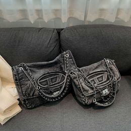 7a Luxury Shoulder Bag Factory Sale Denim Dingdang Small and Large Vagrant Canvas Trendy Cool Crossbody