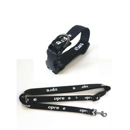 Collar Dog Designer Pet Towing Rope Set Black White Red Pet Collar Classic Letter Collar Traction Rope Dog Leashes Walking Supplies 2 Piece Set