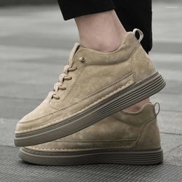 Casual Shoes 2024 Outdoor Men's Sneakers Flat With Spring Autumn Men Sports Wear Resistant Non-slip Male Vulcanize