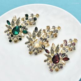 Brooches Wuli&baby Crystal Flower For Women 3-color Elegant Shining Beautiful Party Office Brooch Pins Gifts