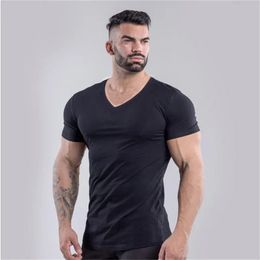 Brand Summer Cotton Tshirt Men Vneck Fashion Design Slim Fit Soild Sports Tshirts Male Tops Tees Short Sleeve T Shirt For 240321
