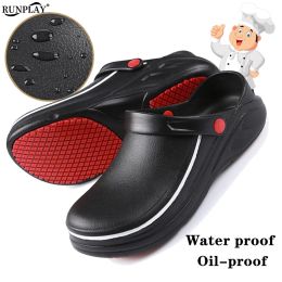 Sandals Unisex Work Chef Shoes Kitchen Waterproof Oilproof Slippers Hotel Restaurant Nonslip Sandals Men Women Cook Safety Footwear