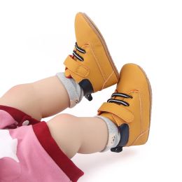 Baby Martin Boots swobodne buty do chodzenia na świeżym powietrzu Nowe przybycie nie-szlipka dla maluch chłopców i dziewcząt 2023