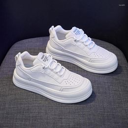 Fitness Shoes White Women 2024 Korean Round Toe Flat Running Women's Platform Sneakers Woman Vulcanize Trainers