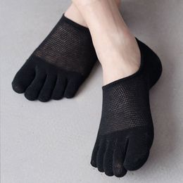 Man Women Slipper Toe Socks Mesh Hollow No Show Socks Sweat-absorbing Boat Sock Ankle Short Socks Breathable Five Finger Socks