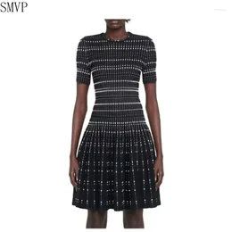 Party Dresses Fashionable High-quality Ribbed Knitted Women's Dress 2024 Slim Fitting Short Sleeved A-line Skirt Retro High-end Mini