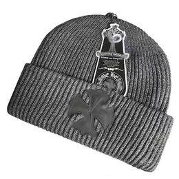 Womens Luxury Hats Brand Chr Beanie Designer Mens Cap Girls Autumn Winter Warm Headgear Sanskrit Heart Cross Knitted Hat Outdoor Caps Wool Cashmere Casquette 96G9