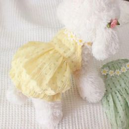 Dog Apparel Korean Style Daisy Dress Soft Acrylic Fibres Floral Dogs Fancy Breathable Puppy Princess Skirt Candy