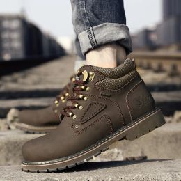 HKDQ Winter Warm Velvet Outdoor Boots Man High Quality Leather High Top Men's Hiking Shoes Lace-up Anti-slip Work Boots For Men