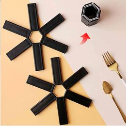 Table Mats 4PCS Dish Mat Drying Non-Slip Heat-Insulating Placemat Creative Folding Heat Insulation Pad For Dishes