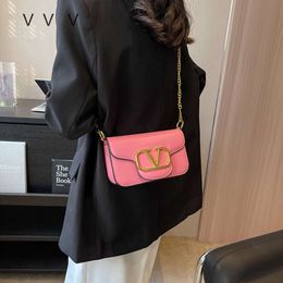 Clutch Bag 70% Fashion Designer New Womens Bag Fashion One Shoulder Handheld Crossbody Chain Texture Small Square Bags Bag