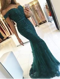 Abiti da sera eleganti con applicazioni verde smeraldo 2019 Robe De Soiree Abiti da ballo in cristallo con perline Backless Sweatheart Sirena Vestido 9458983