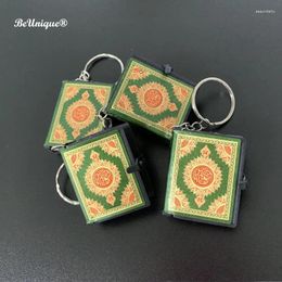 Keychains 60Pcs Mini Green Koran Book Keychain Pendant Holy Scripture Arabic Version Quran Key Ring Religious Accessory Islam Wedding Gift