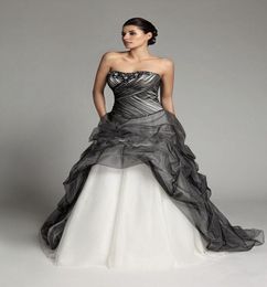 Novo império colorido vestido de casamento gótico preto e branco drapeado princesa cristal plissado vestidos de noiva feitos sob encomenda contas sem alças 7124462