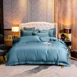 Bedding Sets 2024 Four-piece Light Luxury Cotton Double Household Bed Sheet Quilt Cover Embroidered Little Bee Fashion Blue