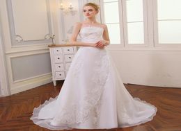 Cheap Vintage Strapless ALine Wedding Dresses 2019 Sipple Lace Appliques Whith Long Train Robe de Mariee Sirene Vestidos Bridal G2255695