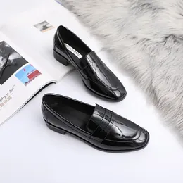 Casual Shoes Japanned Leather Oxford Woman Brand Espadrilles Low Thick Heel Moccasins British Square Toe Loafers Women Flats Derby Shoe