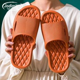 home shoes Soft Home Slippers Couples Summer Indoor Skid Proof Bathroom Slippers Sandals Hotel Solid Color Men Women Flip Flops Flat Shoes Y240401