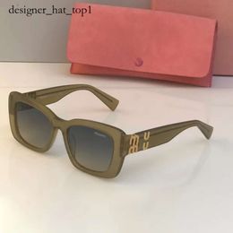 Mui Mui Sunglasses Miui Cat Eye Sunglasses Mui Luxury Designer Glasses Party Sex Appeal Womens Simple and Fashionable High Quality Sunglasses for Women Lady 9988