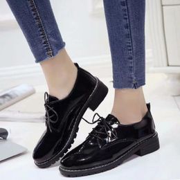 Casual Shoes Women Autumn British Style Flats Round Toe 5 Platform All-Match Soft Female PU Leather