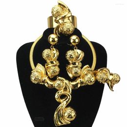 Necklace Earrings Set Selling Dubai Italian Gold Plated Jewellery Women's Wedding Party Banquet Big Pendant Light Weight Bold FHK17593