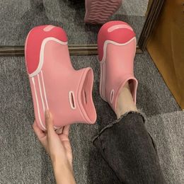 Rain shoes female candy color fashion outside wear mid-tube thick sole four seasons waterproof color combination rain boots 240428