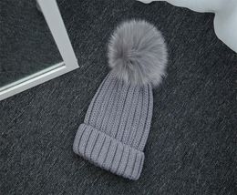 Fashion Noble Winter Knitted Real Fur Hat Women Thicken Beanies with Real FOX FUR Fur Pompoms Warm Caps snapback pompon beanie Hat6717083