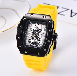 Luxury men Watch Black Coloured Silicone Strap Fashion Designer mens Wristwatch Sports Quartz Switz movement Clock Relogio6056211