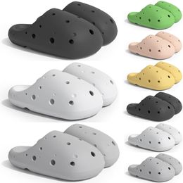 Free Shipping Designer slides sandal slipper sliders for GAI men women white sandals slide pantoufle mules mens shoes slippers trainers discount