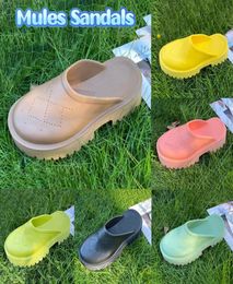 Sandal Perforated Logo Slipon Platform Rubber Mules Sandals men women designer slippers Flip flops beige jade ivory pink beach sl3898082