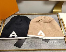 Designer Hat Lovers Knitted Cap Womens Cashmere Embroidery Wool Luxury Woollen Hats Caps Letter Winter Warm Weote4833267
