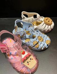 Mini Summer Children Cute Jelly Shoes Girl Fashion Cake Cookie Fish Mouth dress Sandals Soft Sole Roman Beach Sandals HMI111 240416