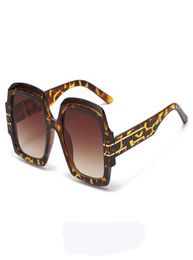 New 2022 Oversized Sunglasses Gradient Sun Glasses For Women Men Cool One Piece Brand Designer Female Brand Black Square Shades UV7469589